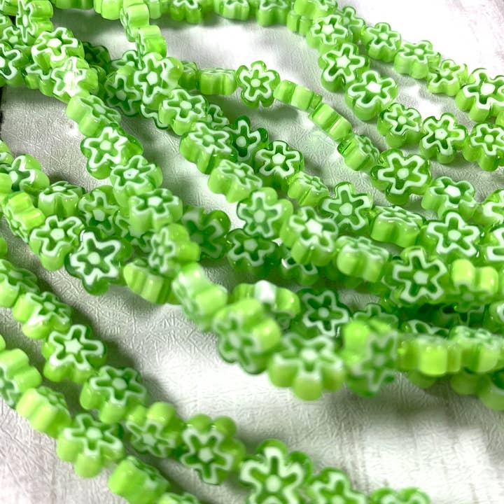 Glass Daisy Craft Co. - Wholesale Beads - Glass daisy beads, millefiori glass flowers green with white