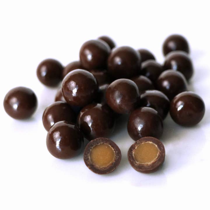 The San Francisco Chocolate Factory - Wholesale Chocolate Covered Sweets - Caramel Tin - Sea Salt Caramels in Dark Chocolate1
