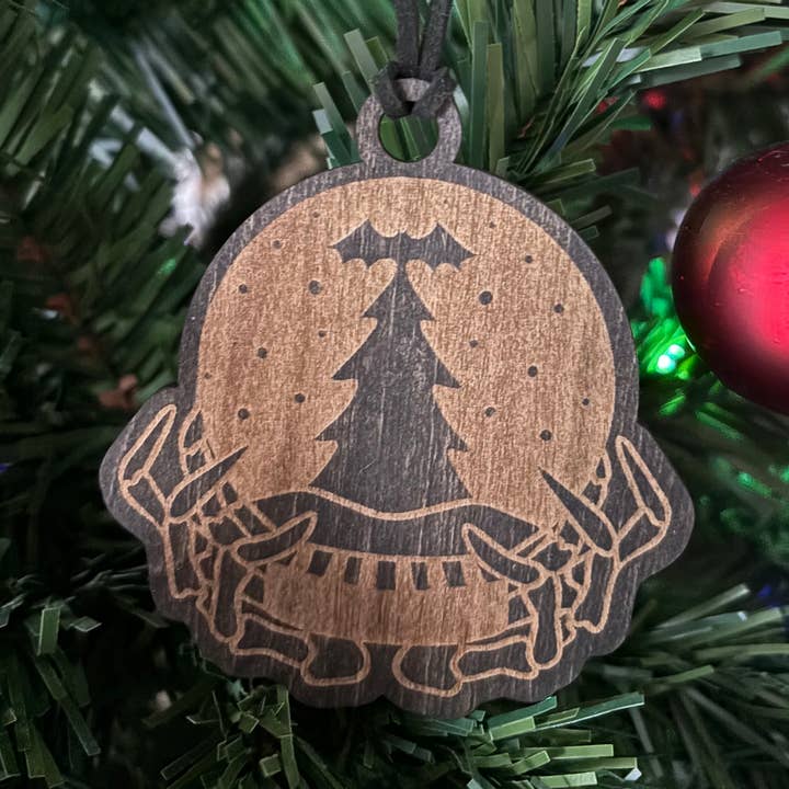 Magisk kristallkula fläckad prydnad med läderrem för wholesale av The Pumpkin Empress