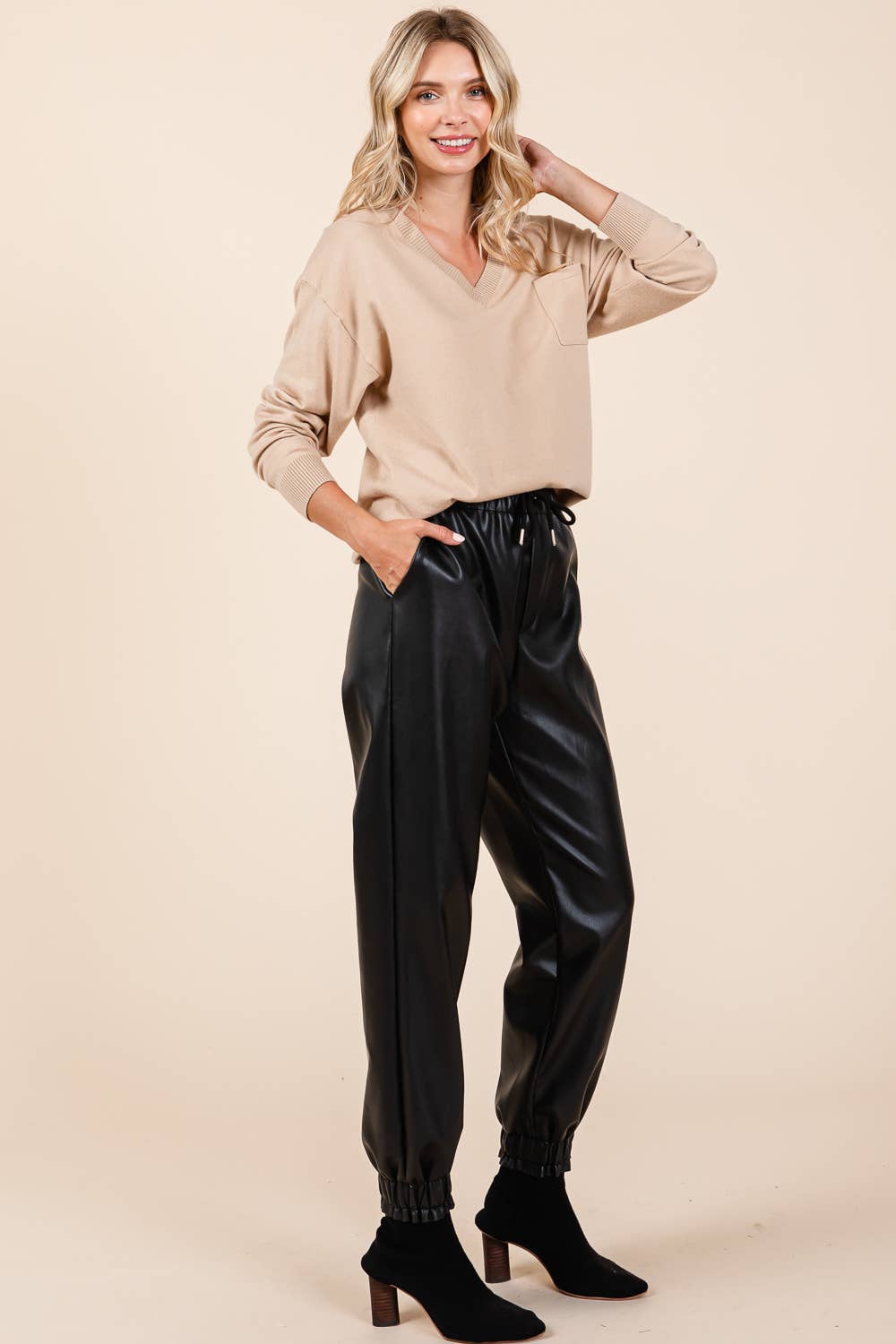 GeeGee x Lovelo - Wholesale Pants - Women's - Faux Leather Jogger Pants, MP5081217
