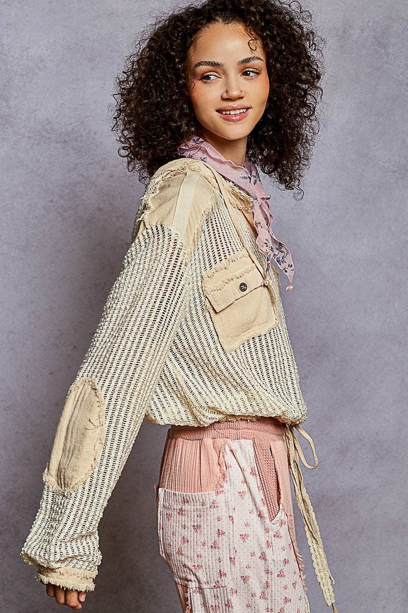 Pol Clothing - Vente Chemise à col boutonné – femme - Vente de chemise à capuche ouverte avec boutons et poches avant.3