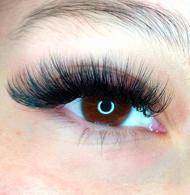 GladGirl – cílios postiços por atacado – Extensões de Pestanas Híbridas Signature Mink de Comprimento Misto1