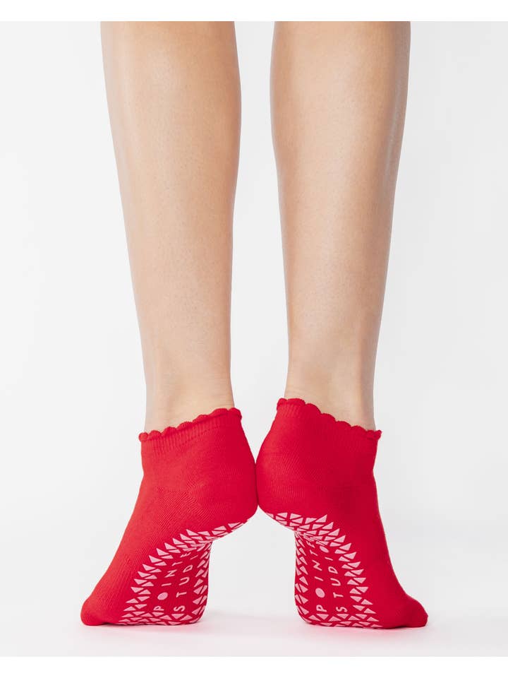 Pointe Studio - Wholesale Socks - Women's - Women's Love Full Foot Grip Sock– No Slip Cotton Blend for Pilates & Barre3