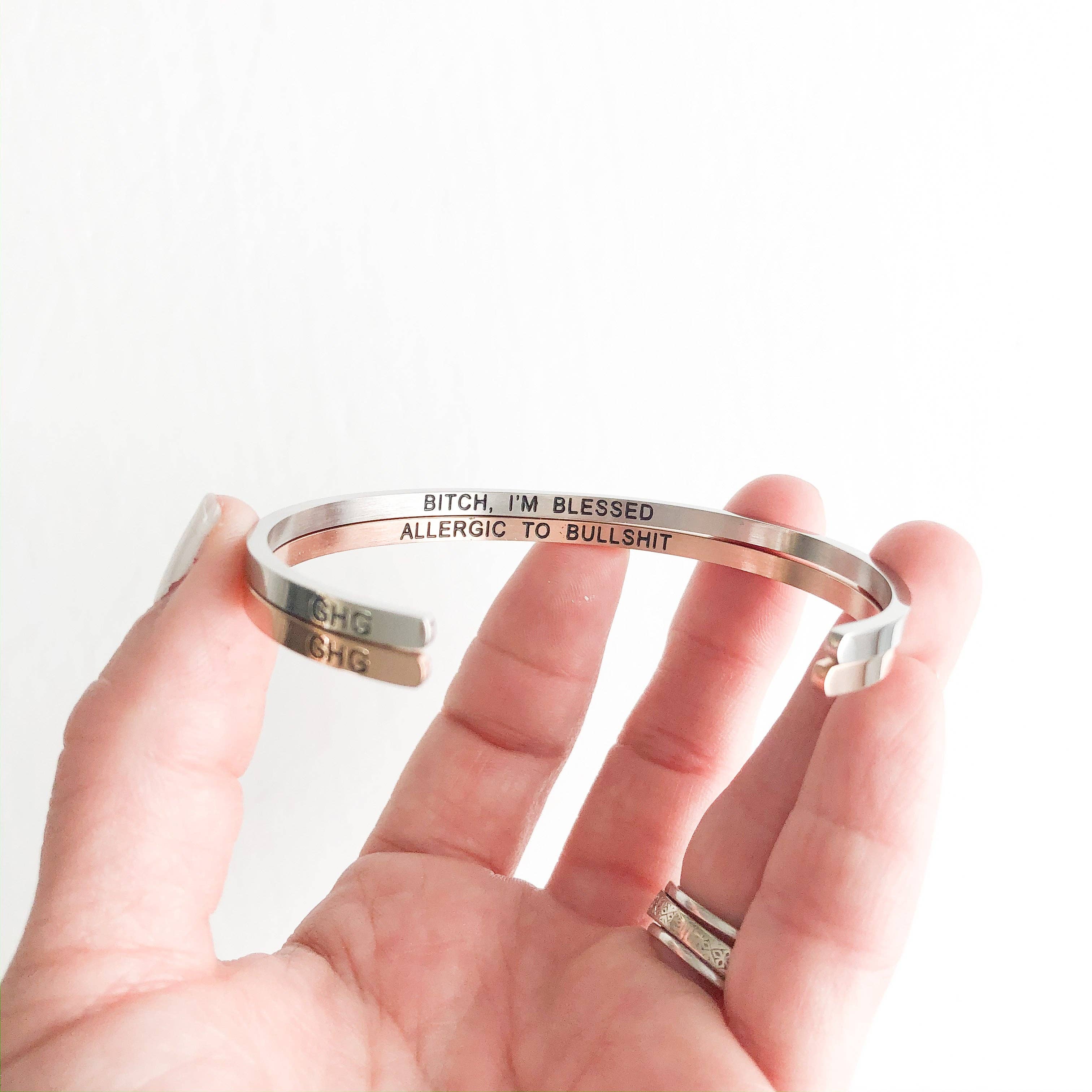 Glass House Goods - Vendita all'ingrosso Bracciale a polsino - ALLERGICO ALLE STRONZATE7