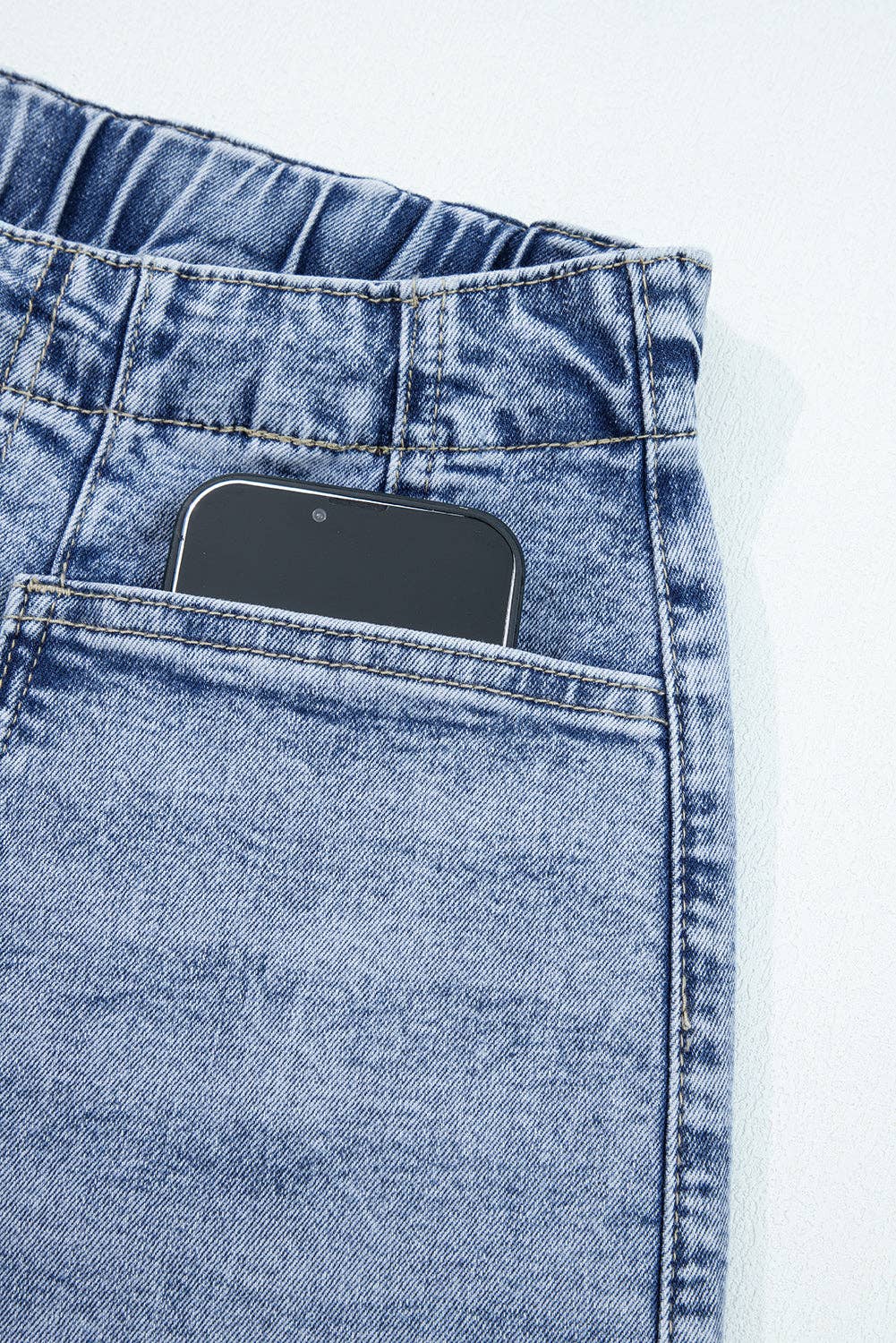 Miosotis Jeans Barrel com Cintura de Papel e Cordão, Bolsos Grandes Myosotis para venda a revendedores na Faire3