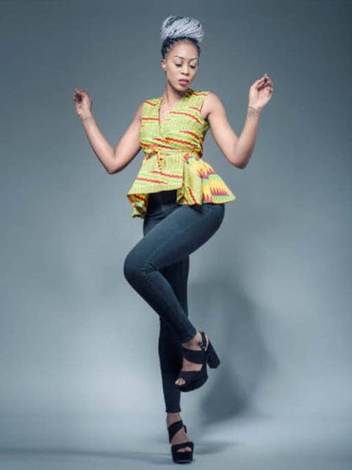 Kira African Print Gul Wrap Peplum skjorte for engroshandel hos Sosome