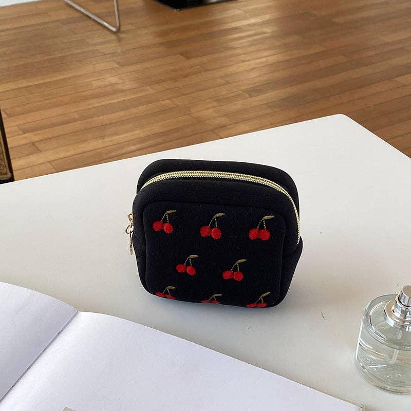 Dipped Shop - Vendita all'ingrosso Borsa per trucchi/cosmetici - Borsa cosmetica quadrata Cherry Sweet DPCB143