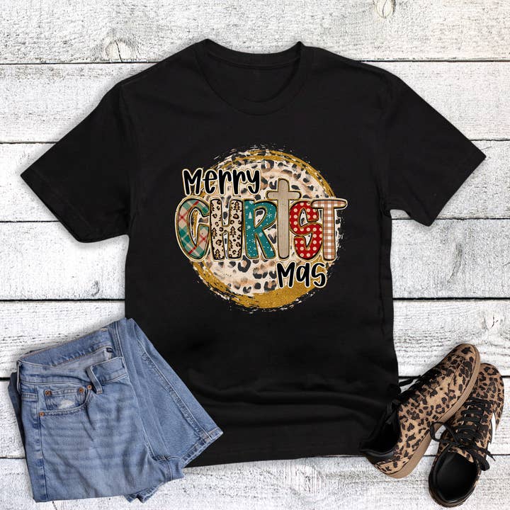 Weihnachtsglaube Fröhliches Christfest Grafik-T-Shirt für den Großhandel von Dust and Roots