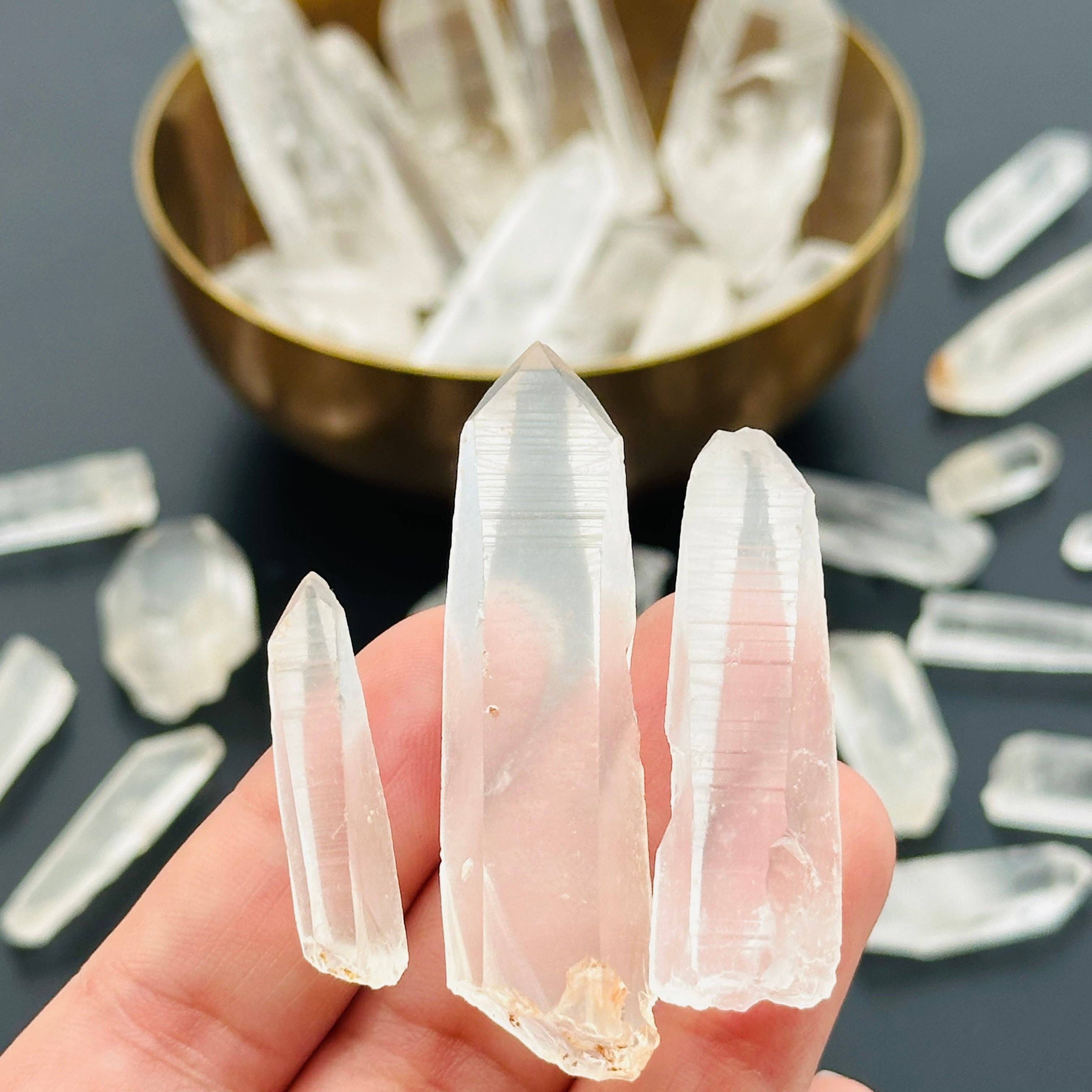 Rock Paradise – wholesale Spiritual stone/crystal – Natural Lemurian Quartz Crystal Points - 1/2 pound bag -1