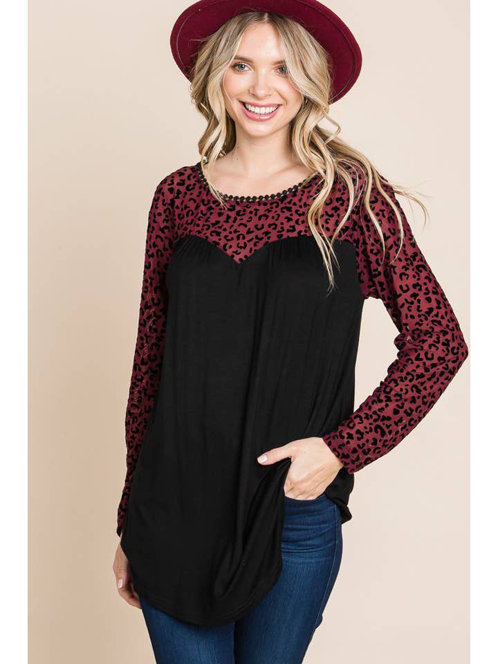 Emerald Collection - Wholesale Tunic - Women's - 9004 Animal Mesh Long Sleeve Top4