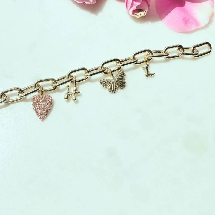 The Sis Kiss - Wholesale Charm/Dangle Bracelet - Token Charm Bracelet | Gold & Silver | AdjustableÂ