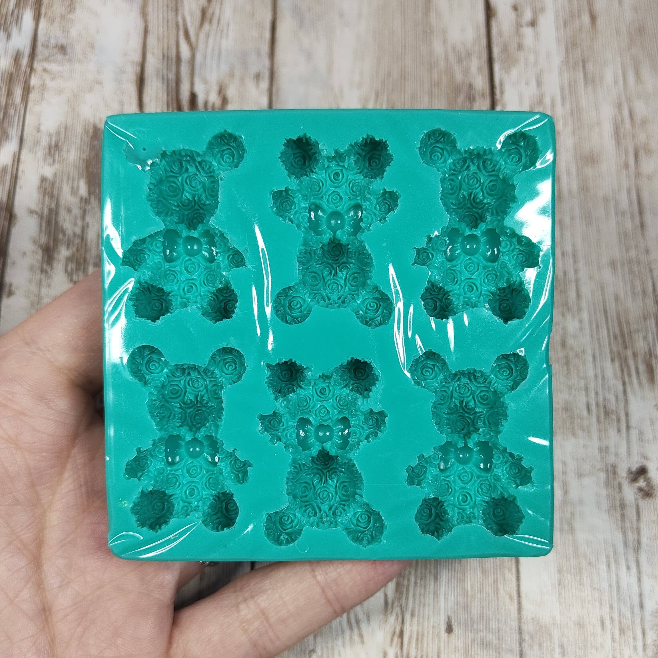 Serena Creazione di Serena Stampone - Vente Kit de bricolage - Moule ours rose en silicone 6 pièces 3 cm pour résine et plâtre5