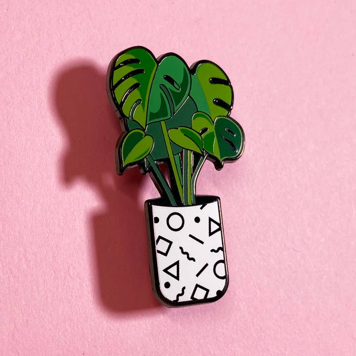 snacks please – Alfinete/botão de lapela por atacado – Pin de Esmalte de Planta em Vaso Monstera (Planta Queijo Suíço)