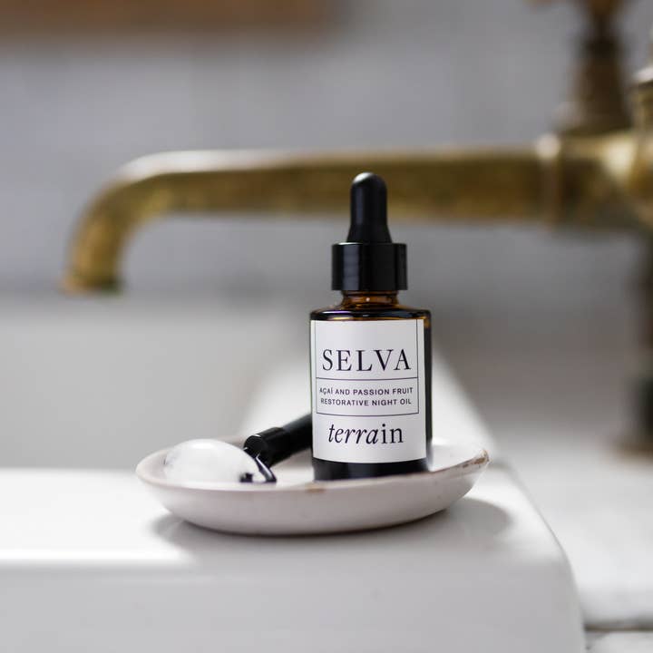 TERRAIN BRAZILIAN BOTANICALS - Wholesale Facial Oil - S E L V A . Restorative Face Oil with Açaà and Passionfruit