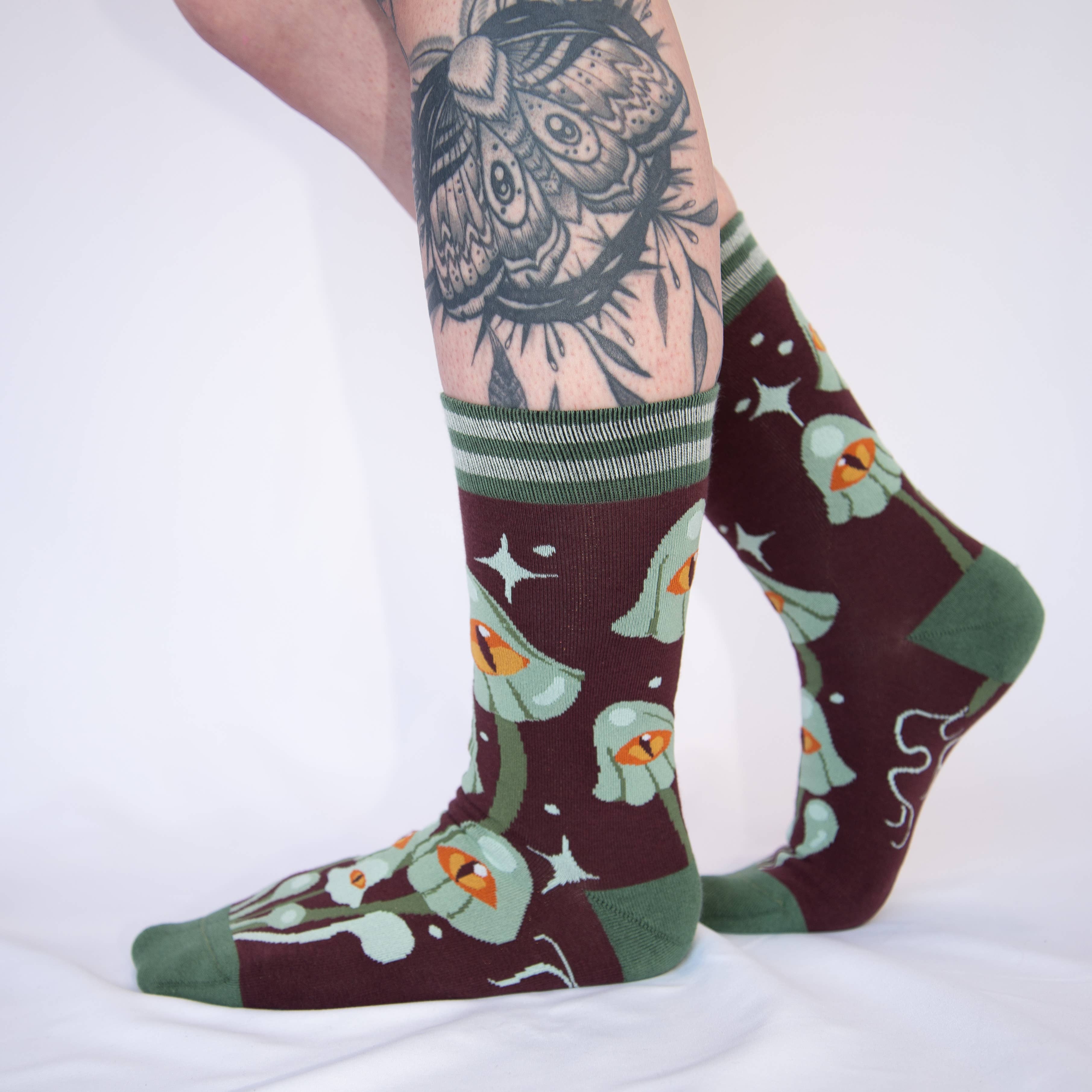 FootClothes LLC - Wholesale Socks - Unisex - Mystic Mushrooms Crew Socks12