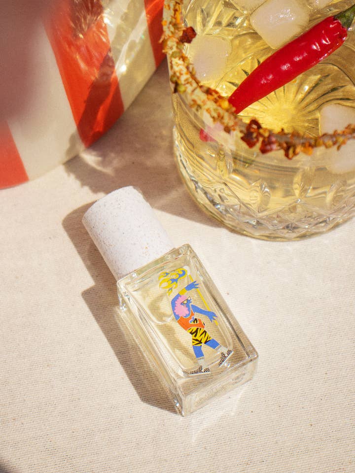 Ukhu Pacha - EDP 15ml - a floral, fruity, salty scent for wholesale by Maison Matine
