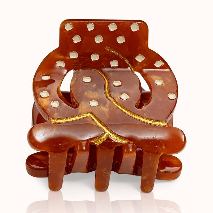 Petite barrette bretzel marron pour la vente par by Vivi. e. K.