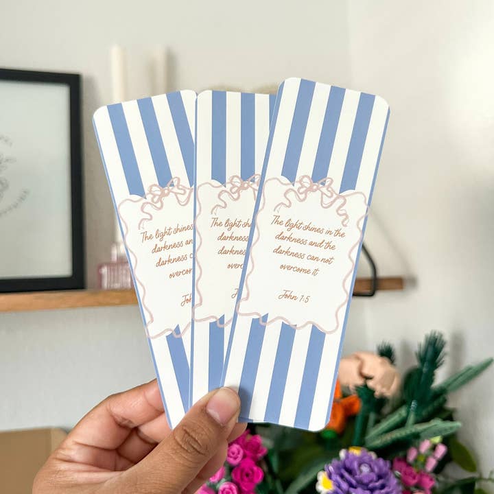Grow in Grace - Wholesale Bookmark - John 1:5 Bible verse bookmark,Christian girl bookmark2
