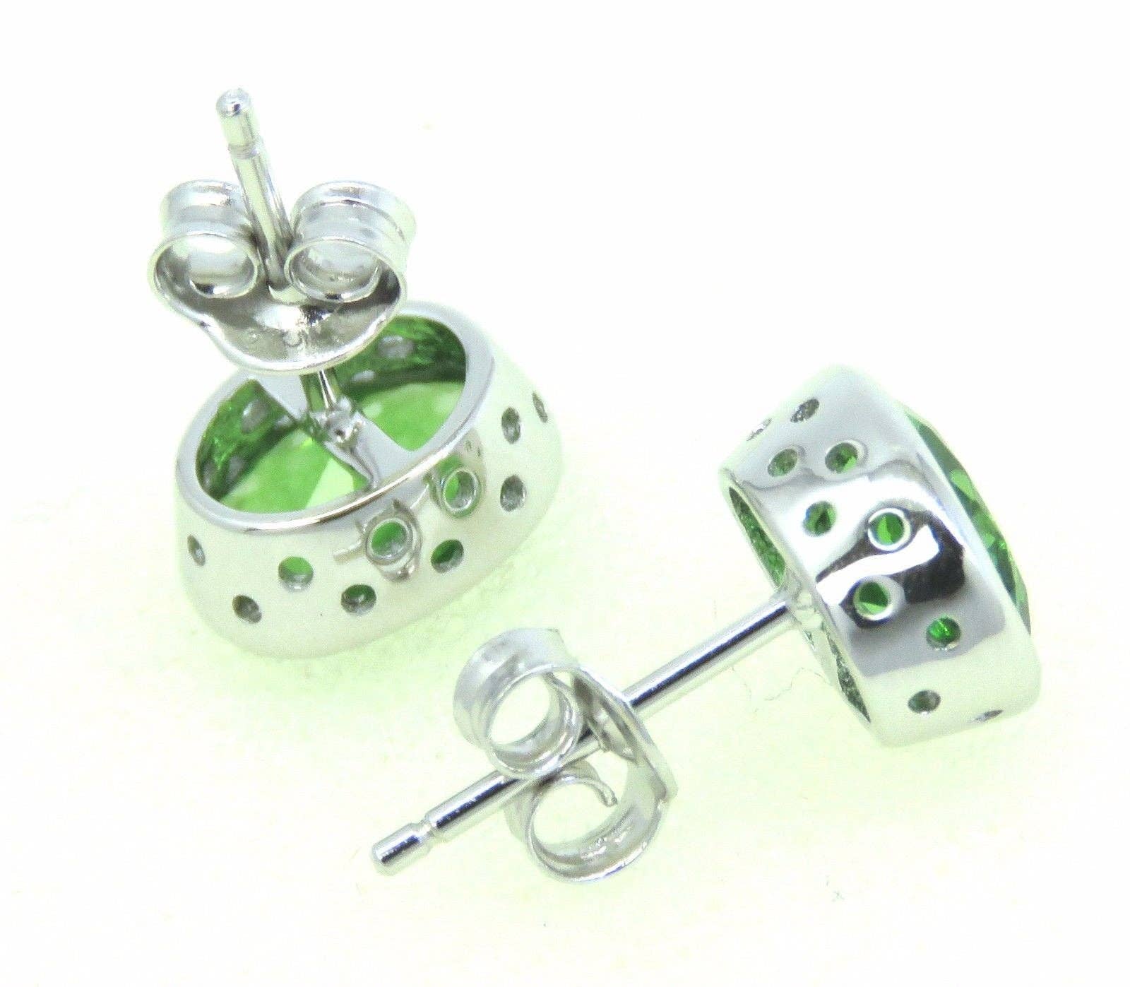 Twan Kee Jewelry - Wholesale Stud/Post Earrings - E10608BP Green Helenite Oval Bezel Set Stud Earrings3