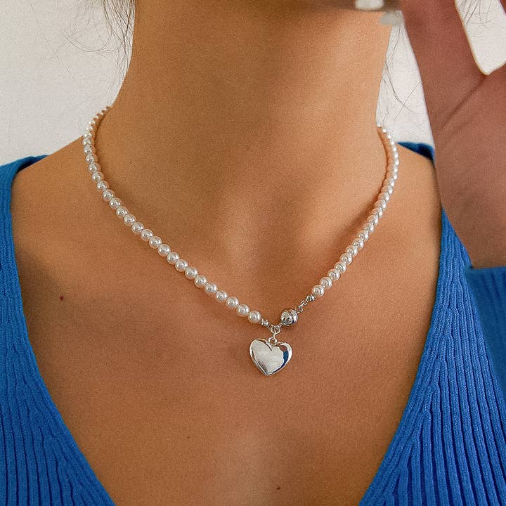 Flânerie by MAIQ - Wholesale Pendant/Charm Necklace - Gosse 18K Gold Vintage Pearl Heart Magnet Necklace