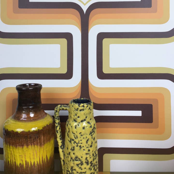 Ocra geometrica anni '70 e marrone per la vendita all'ingrosso da parte di Sharon Jane Studio