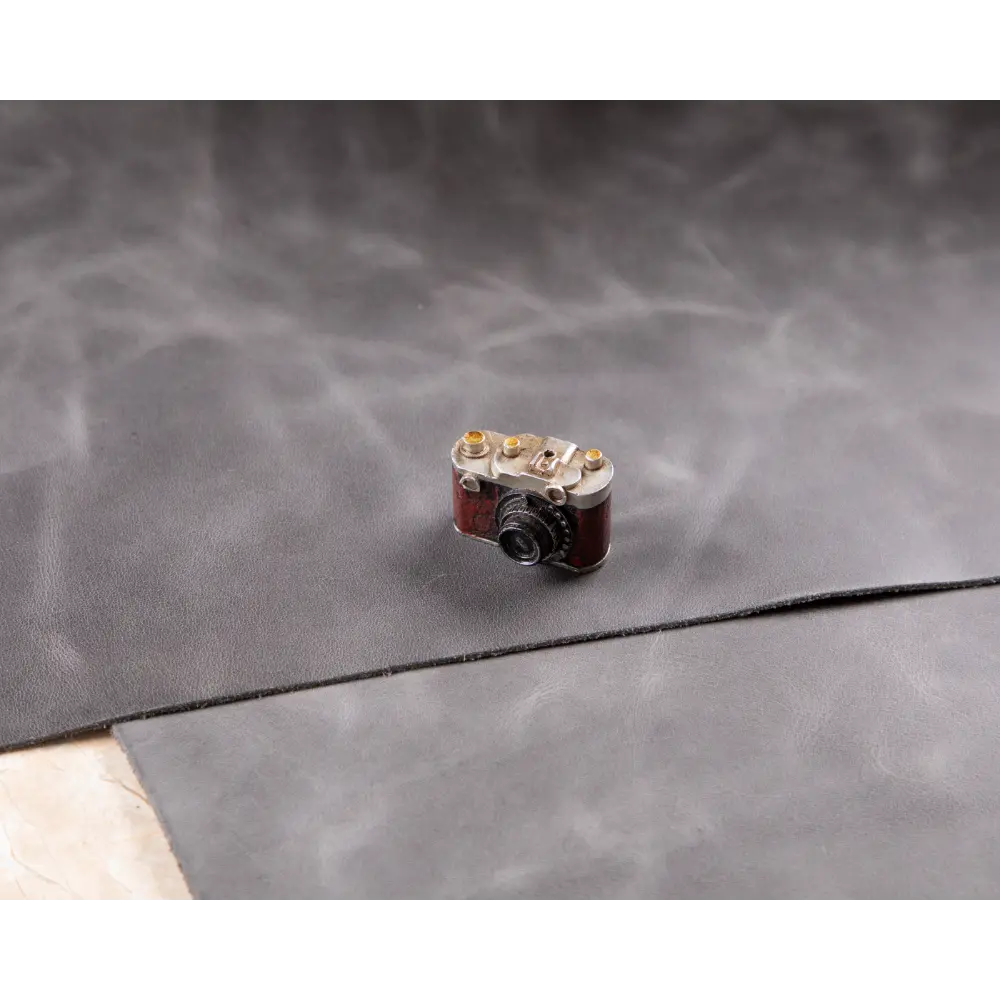 Lupinny Leather - Wholesale Craft Supplies - FULL GRAIN Oil Tanned GENUINE Leather Parts, Pieces, Sheets14