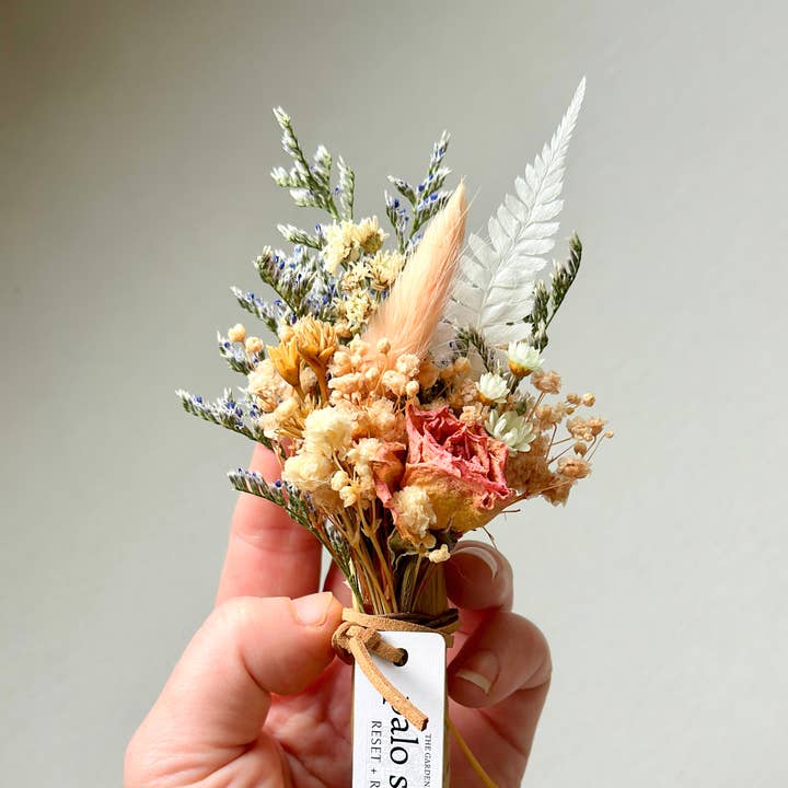 The Gardeners Wife - Wholesale Sage bundle - Palo Santo + Flora16