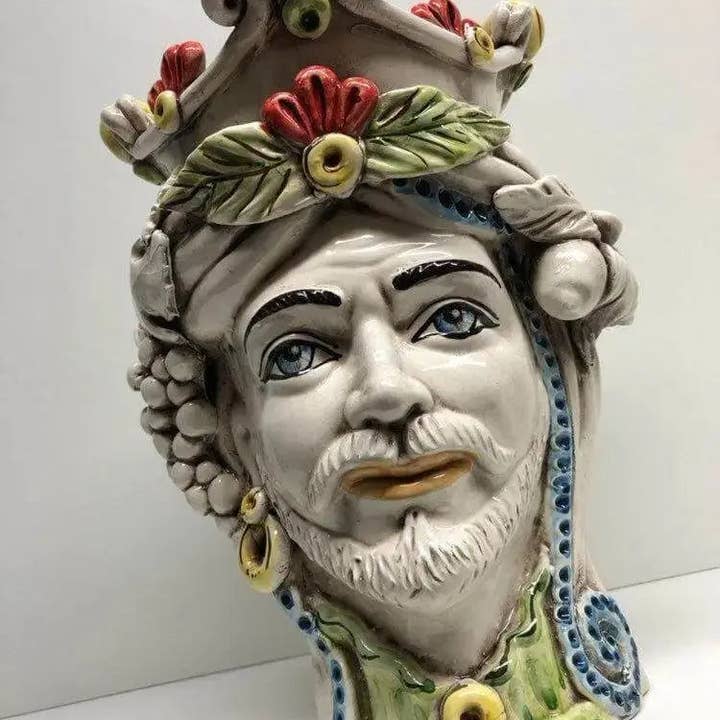 DD Ceramiche Siciliane - Vendita all'ingrosso Statuette decorative - Teste di Moro Classica Corona Sfere Giallo Ceramica Caltagirone cm H.28 L.20 Artigianale1