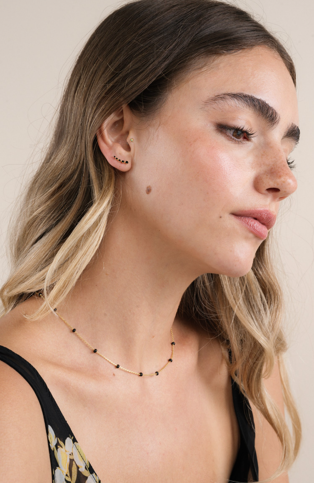 JaxKelly – Engroshandel Ørestikkere – Crawler - Sort CZ - Guld Øreringe2