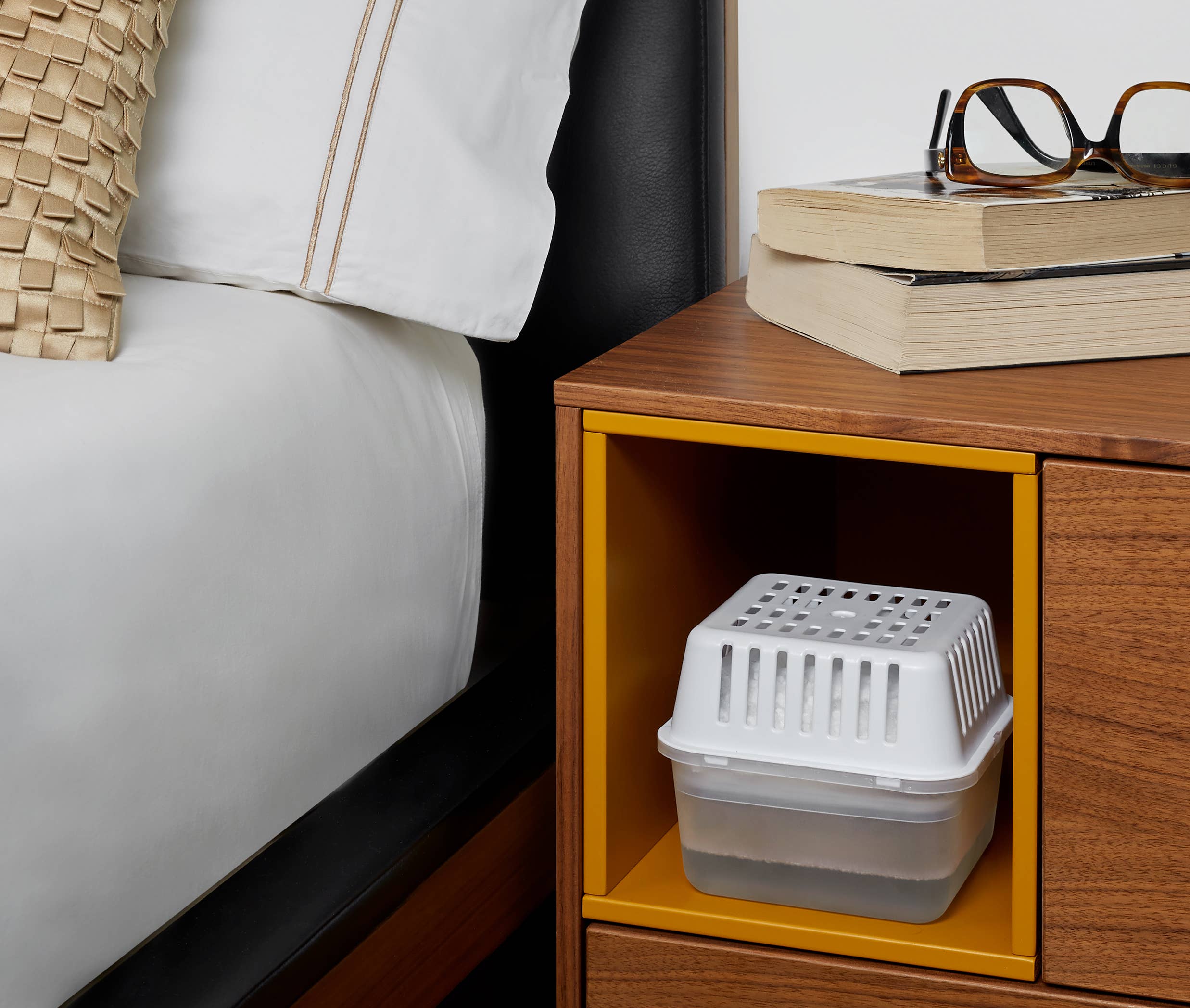 Humydry - Wholesale Air Humidifier - HUMYDRY® Moisture Absorber Compact 8.8oz. (Dehumidifier)10