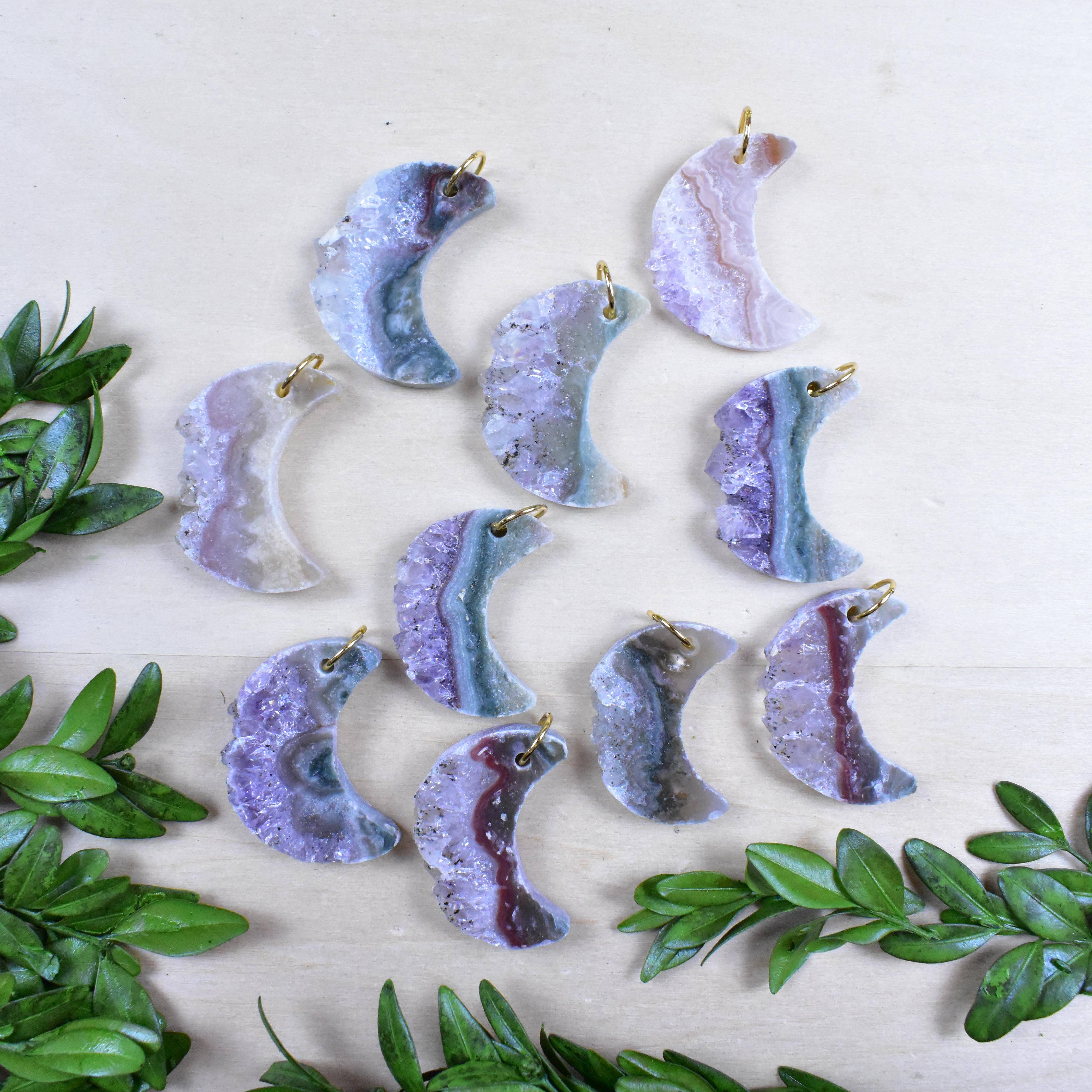 Ewelina Pas Jewelry - Wholesale Pendant/Charm Necklace - Gold Raw Crescent Moon Amethyst Slice Necklace3