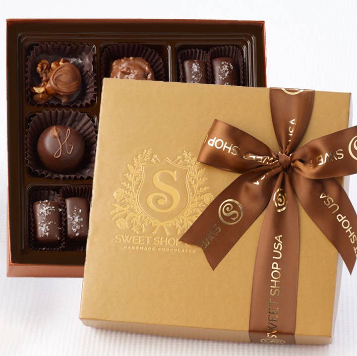 8oz 12pc Signature Edition Best Sellers box - Case of 10 for wholesale by Sweet Shop USA