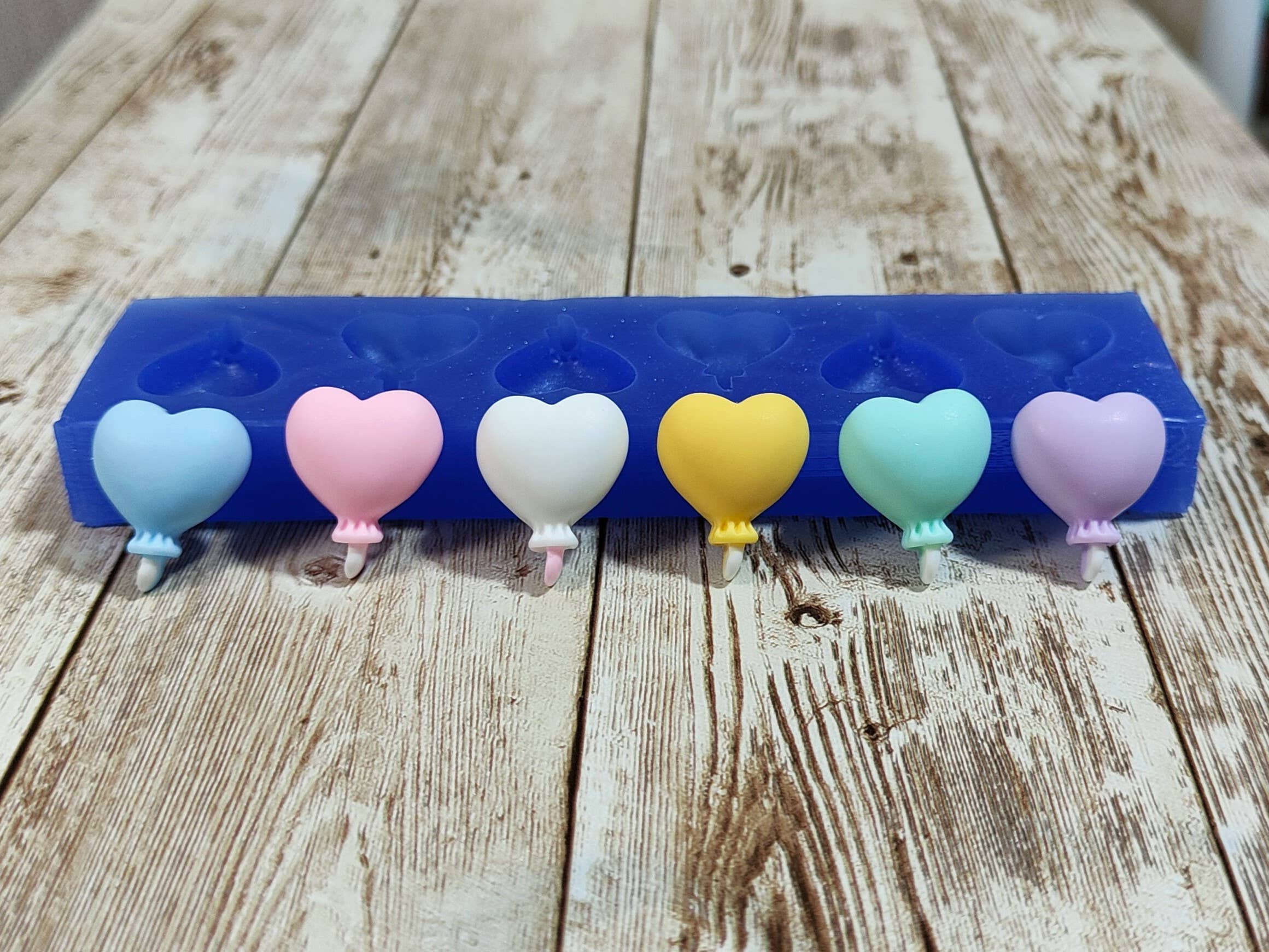 Serena Creazione di Serena Stampone - Wholesale DIY Craft Kit - Mold 6 Heart Balloons 2cm in silicone for resin, plaster2