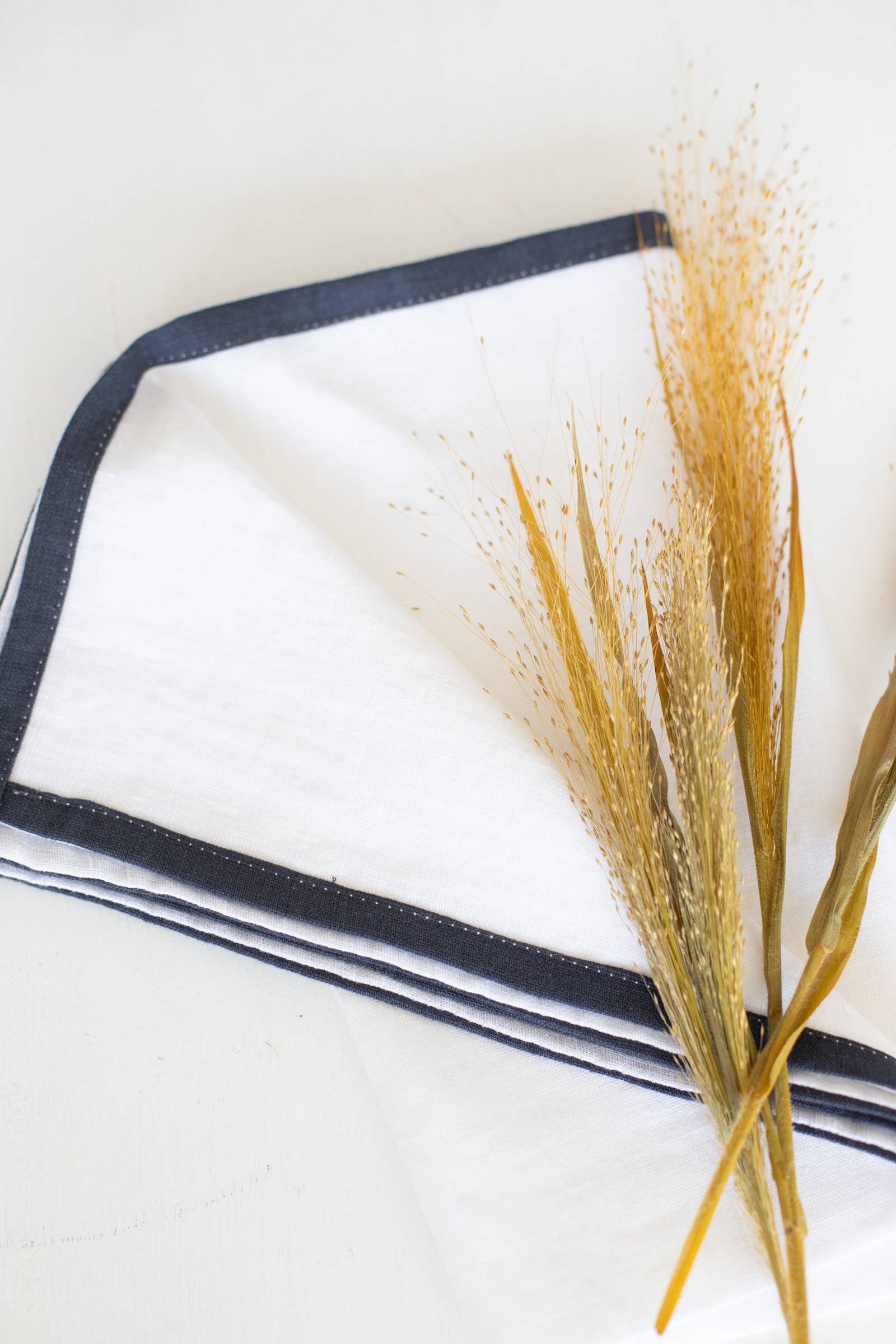 Linen Way Inc. - Wholesale Dinner & Cloth Napkin - Laurel Linen Napkin - Available 13 Colors33