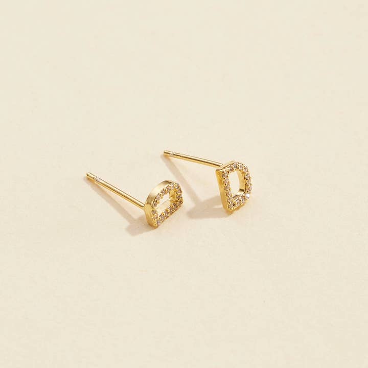 Frem - Wholesale Stud/Post Earrings - Initial Letter Stud Earrings – 12 Pack Bundle in Gold or Silver18