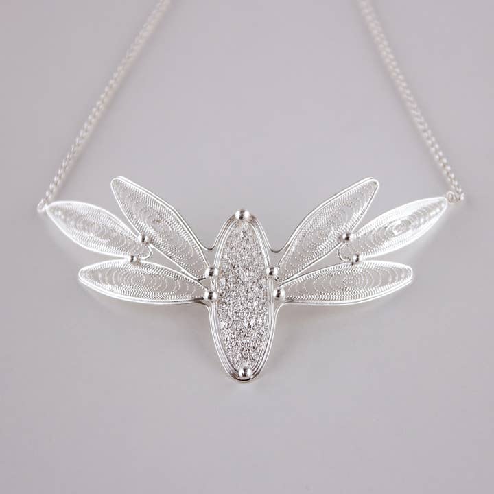 Braga Choker for wholesale by ANNA RAIDI