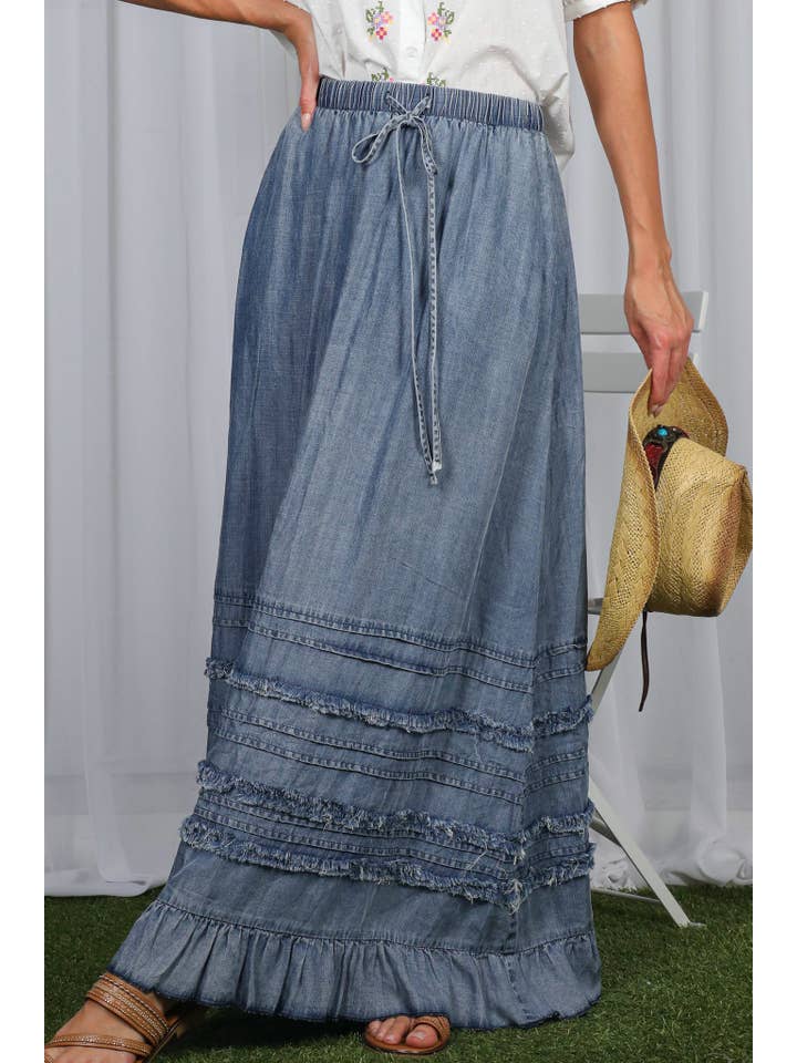 Vine & Love - Wholesale Skirt - Women's - Ruffle Frayed Hem Chambray Casual Western Maxi Skirt VS831512