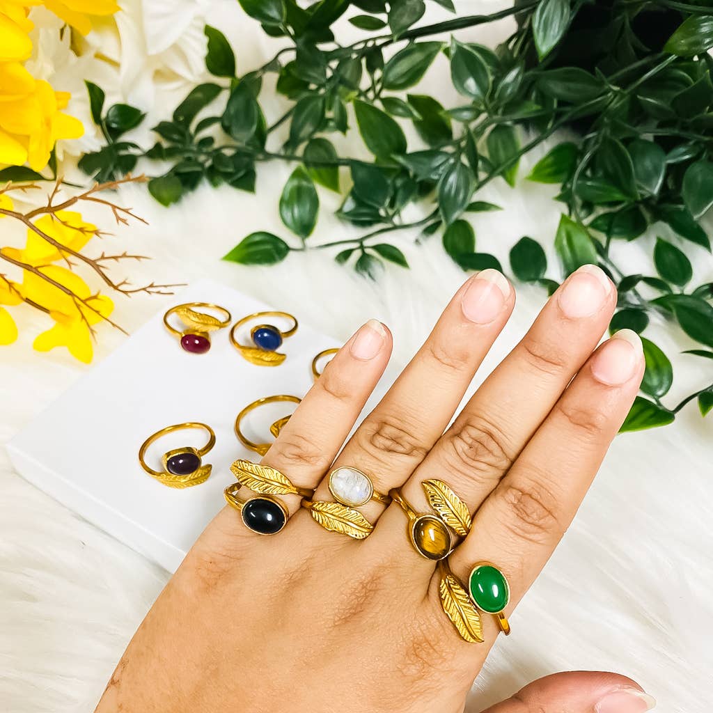 Karma Nepal Crafts - Venta al por mayor Anillos grandes/de cóctel - Anillos apilables estilo boho bañados en oro, juego de 100 piezas ($2,25 cada uno)9