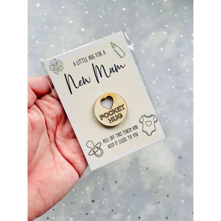 The Gift Club – wholesale Keepsake coin/token – New Mum Pocket Hug Token and Cuddle Gift2