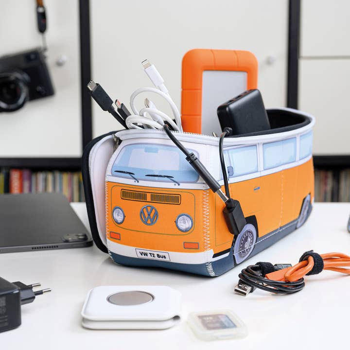 VW Collection by BRISA - Wholesale Toilettas - Uniseks - VW T2 Bus Travel Office toilettas voor buiten — OR (L)