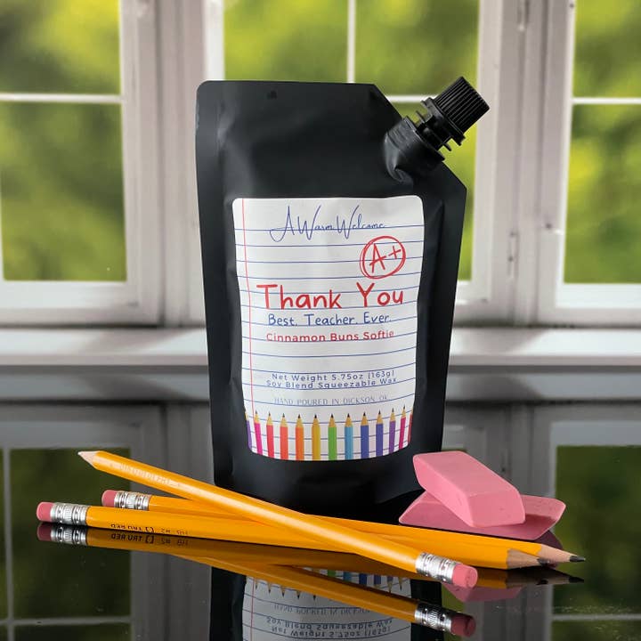 A Warm Welcome - Wholesale Wax Melt - Teacher Cinnamon Buns Softie | Scented Squeeze Wax Melt