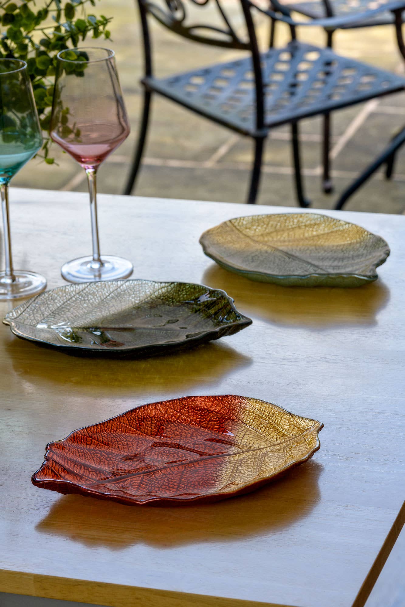 Sienna Glass - Wholesale Decorative Plate/Dish/Bowl - 28CM Glass Plate - Leaf Design - Green & Gold3