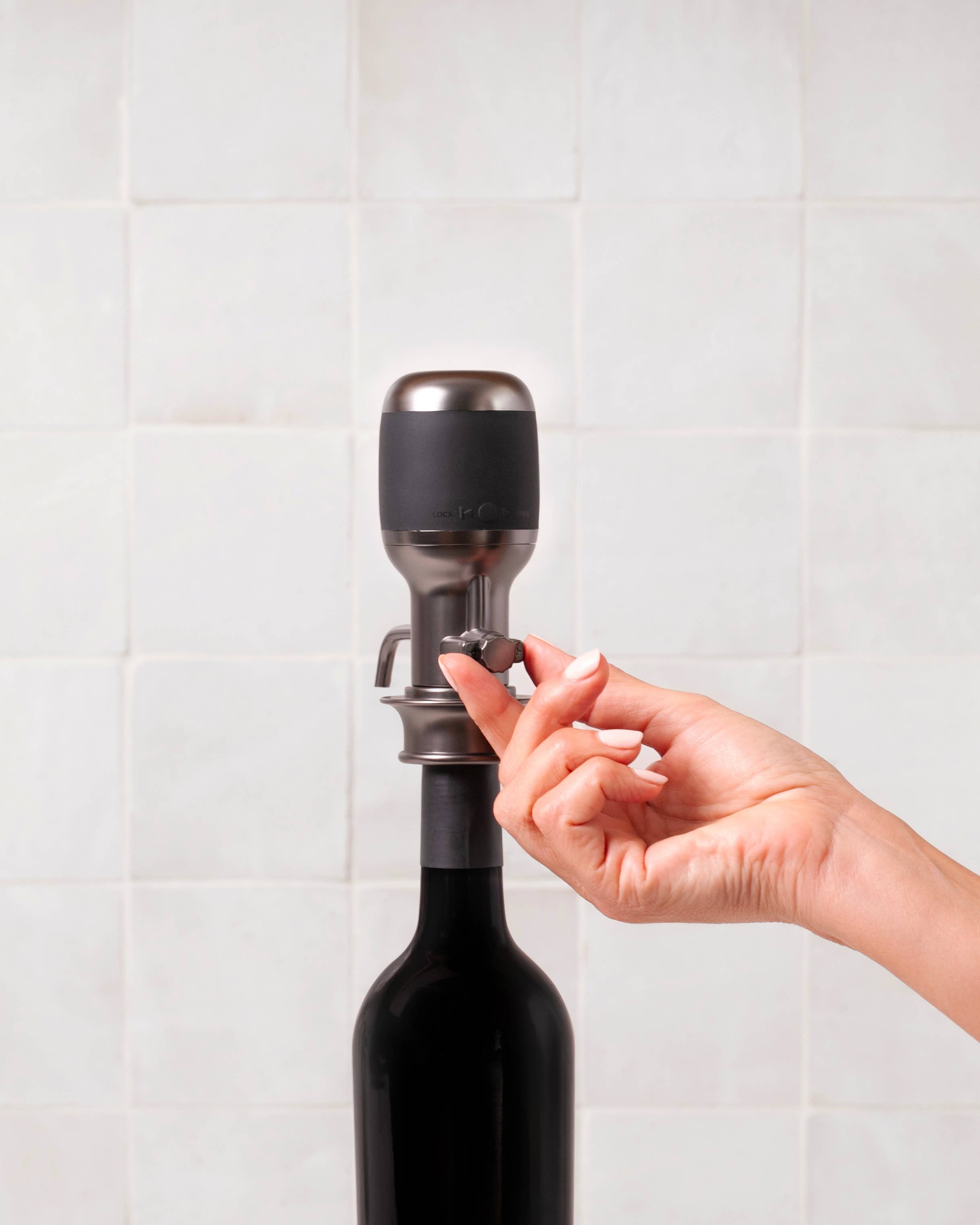 Zulay Kitchen - Electric Wine Bottle Opener