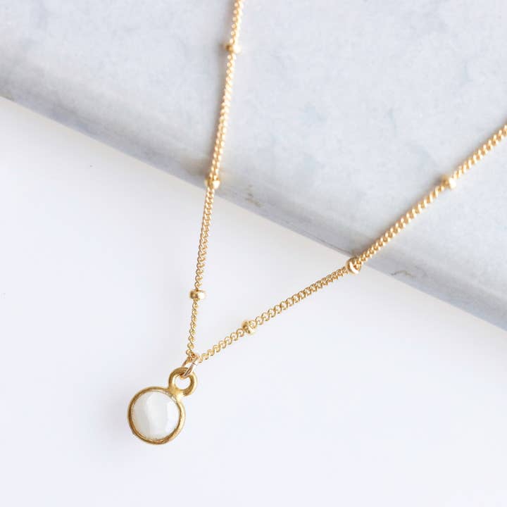 Månsten droppe guld halsband för wholesale av Vi Ling Designs