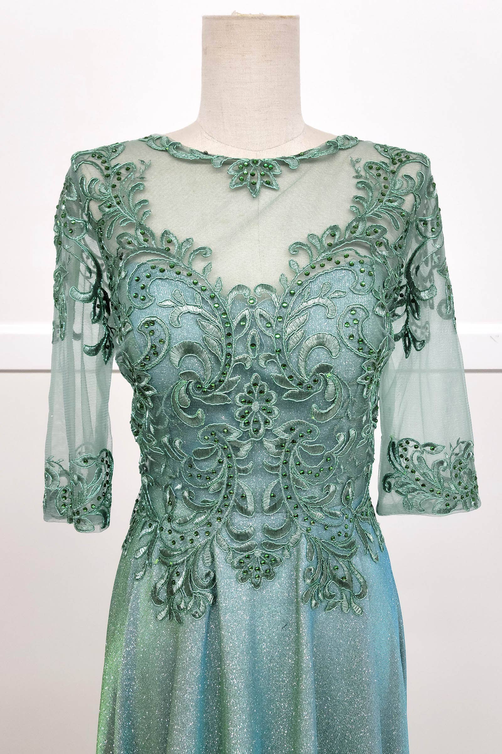 Chicas - Vendita all'ingrosso Vestito - Donna - Abito lungo Missy con maniche 3/4 e tasche J006-S-4XL26