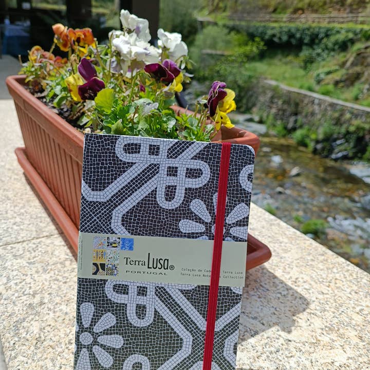 Terra Lusa - Wholesale Notebook - Notebook Portuguese Sidewalk1