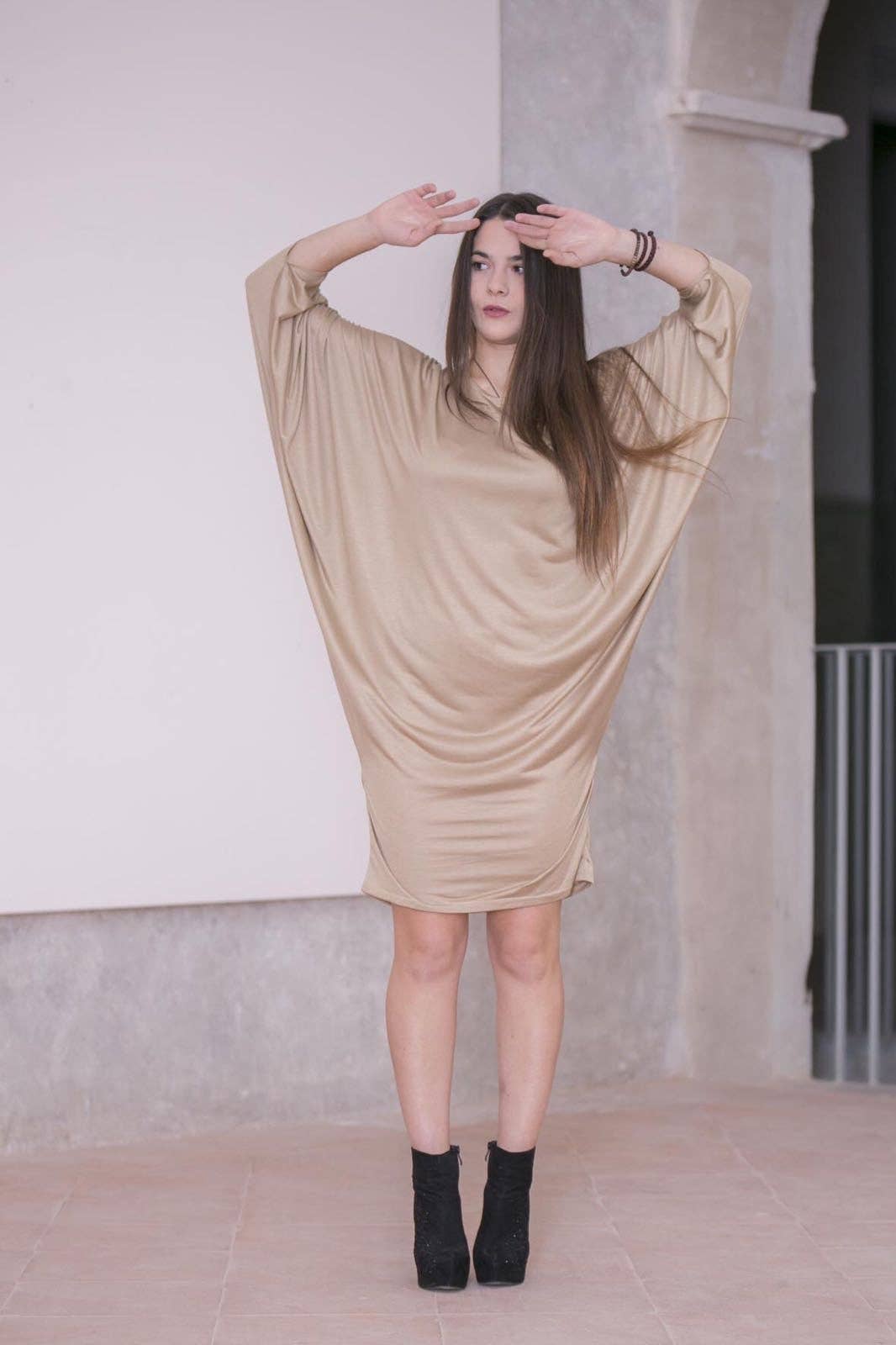Lùem - Wholesale Dress - Women's - Nude Dress1