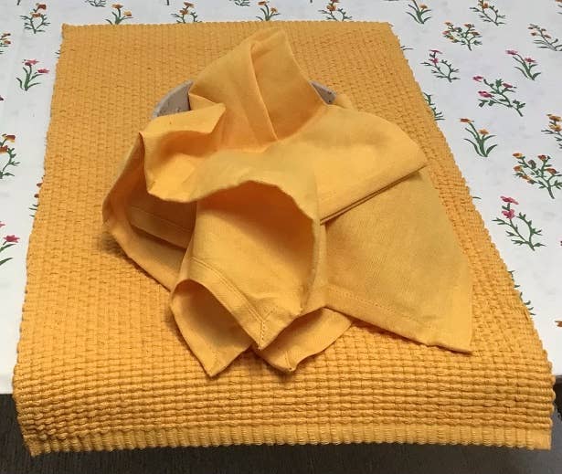 natural habitat - Wholesale Dinner & cloth napkin - Napkins Woven Homespun Solid Yellow #641