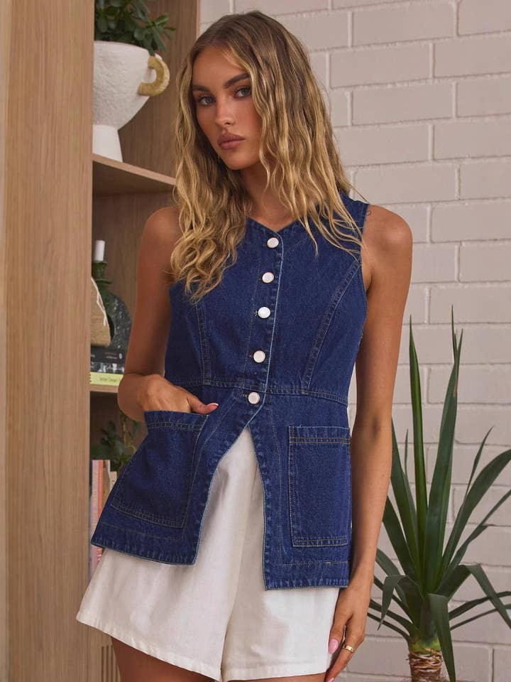 ElevateWell - Wholesale Outerwear Vest - Women's - Fashionable Casual Slim Fit Button Pocket Denim Vest1