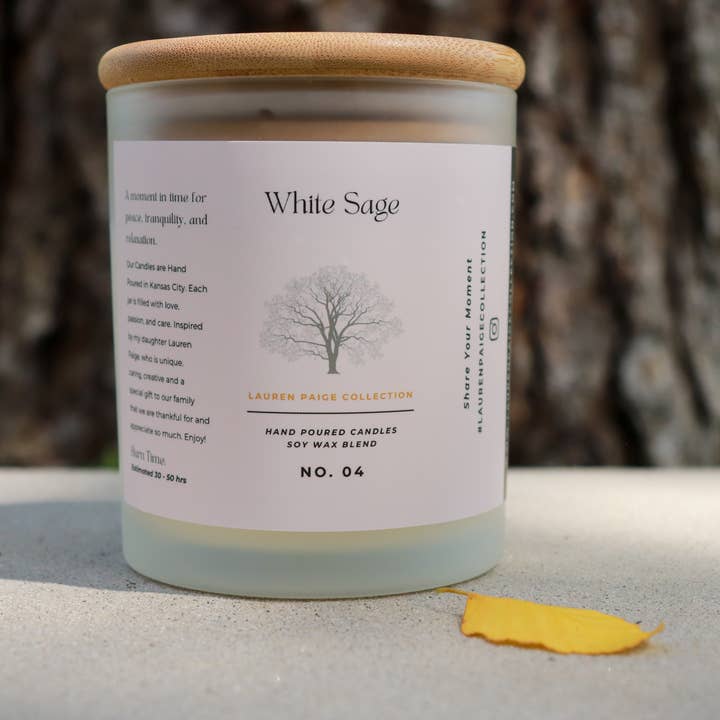 White Sage | Classico | Candela in cera di soia | 12 oz. per la vendita all'ingrosso da parte di Lauren Paige Collection